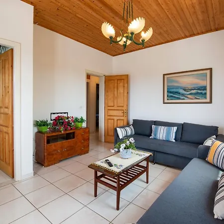 Oregano Luxury Villa